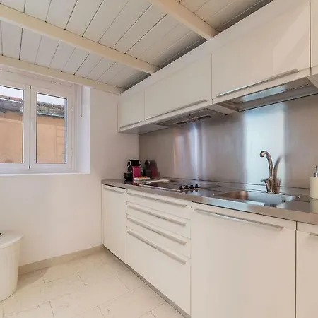 Ottaviano Modern Loft Rom